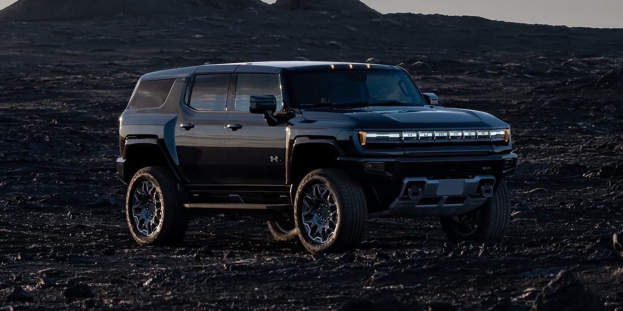Front Three-Quarters View of the GMC HUMMER EV SUV