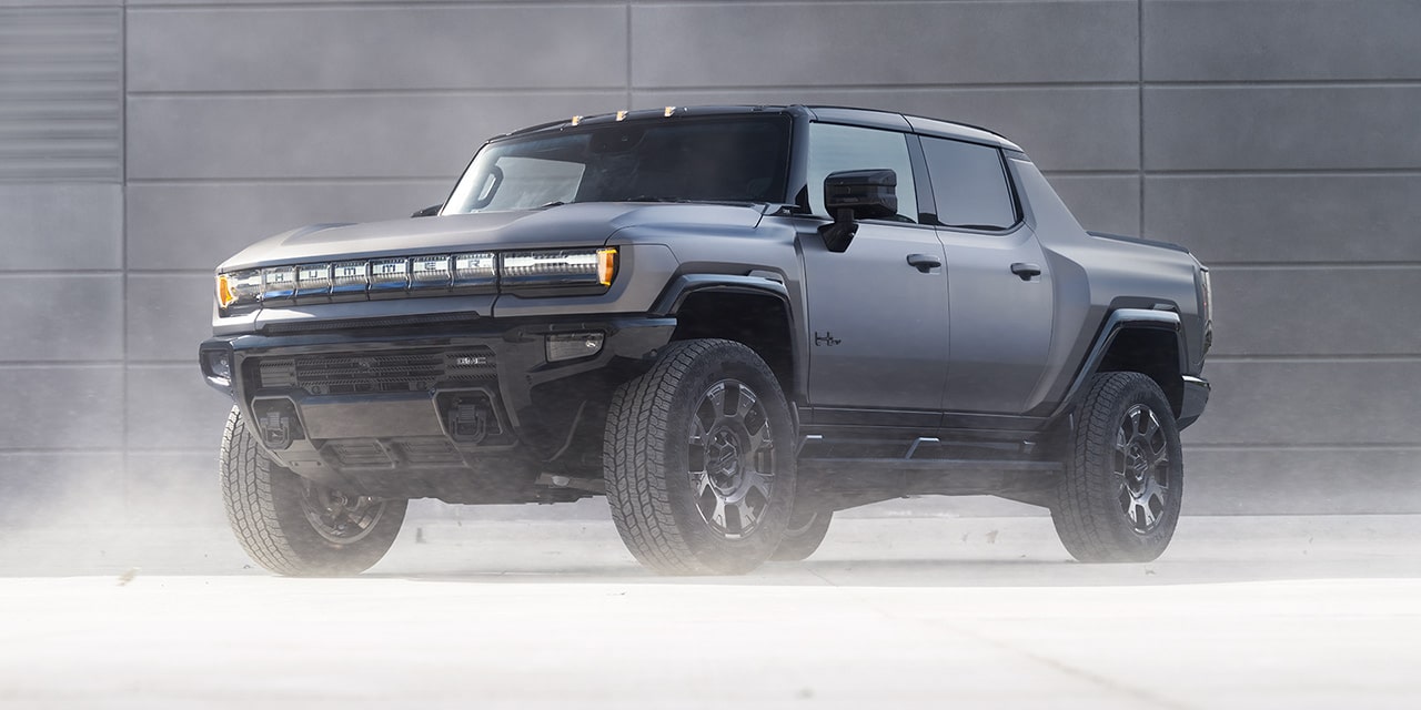 Front Three-Quarter View of the 2026 GMC HUMMER EV Pickup Truck