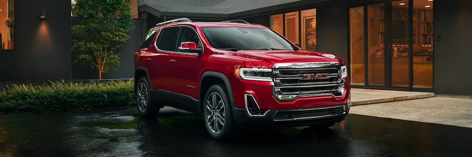 2022 GMC Acadia SUV Off-Roading