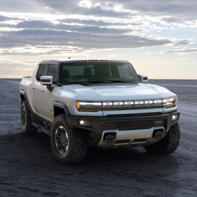 2020-hummer-ev-reveal-mainhotspot-010-gmc-hummer-bt1xx-fn-xs.jpg